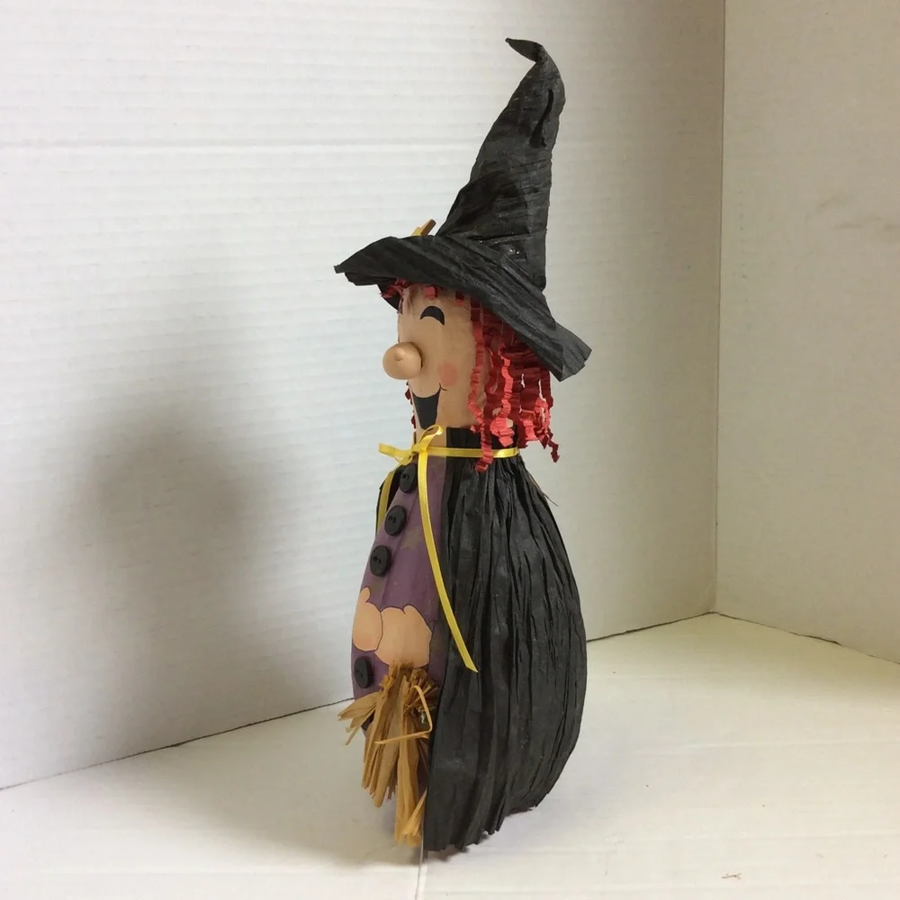 Vintage Halloween Witch papier-mâché Rattle Handmade